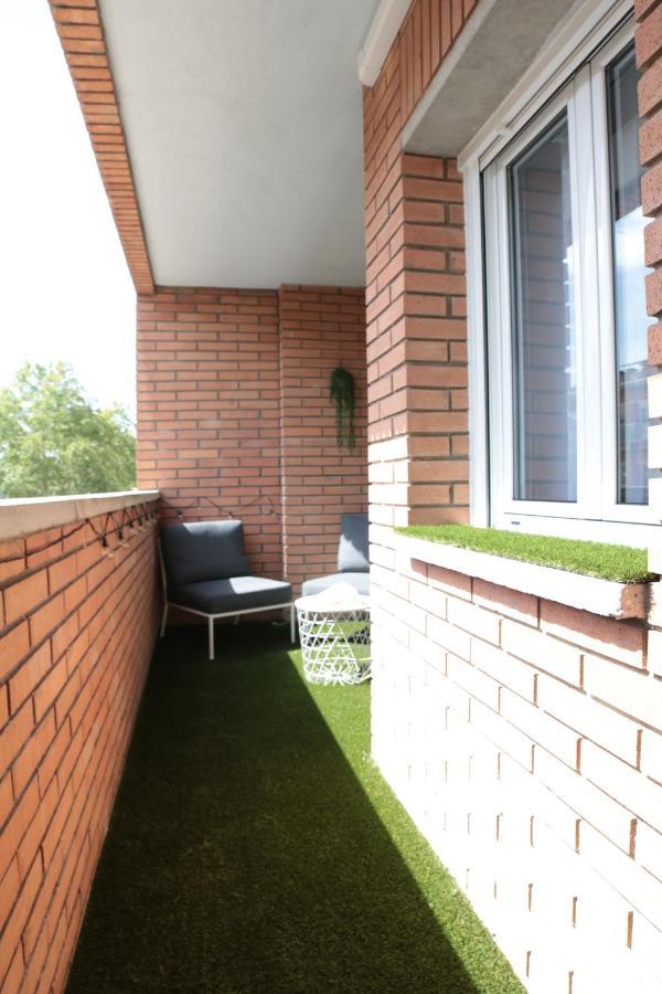 Modern Apartament Al Costat Del Parc De La Devesa Gerona Buitenkant foto